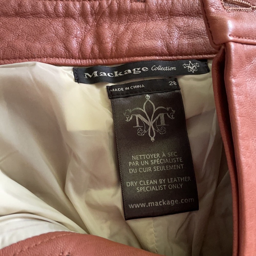 Mackage Manuel sz 28 lamb leather brick colour shorts - Picture 10 of 14